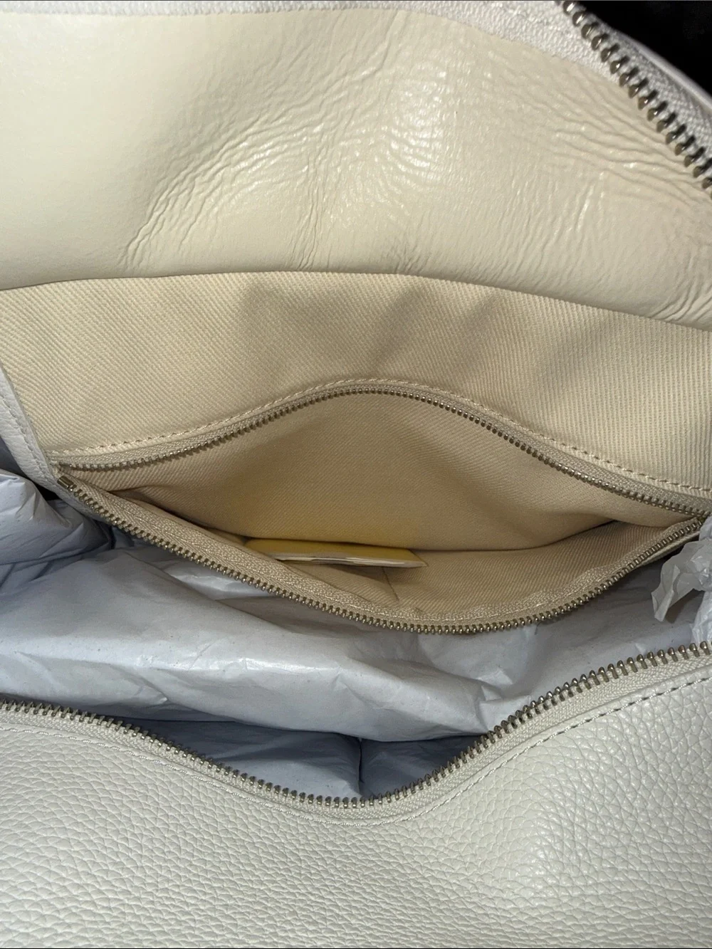 Marc Jacobs The Leather Medium Tote Bag